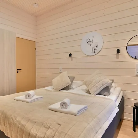 Quu A Apartment Yllas